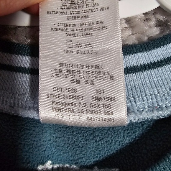 Patagonia Women Pullover Sweater Size XS Green Fleece Outdoors Hiking Pockets - Picture 6 of 11